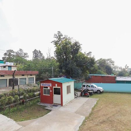 Hotel Chitrarth & Party Lawn Haldwāni Esterno foto